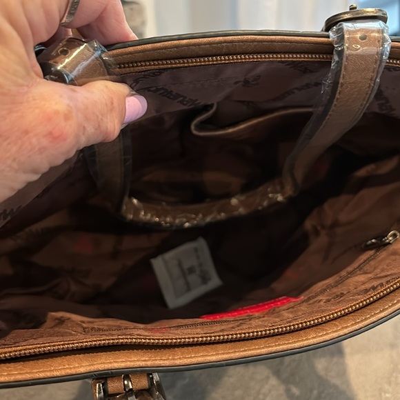 COPY - 2 IN ONE SET! Montana West concealed carry tote & handbag,embossed vegan… - Picture 7 of 16